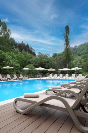  Best Western Plus Paradise Hotel Dilijan  Дилижан